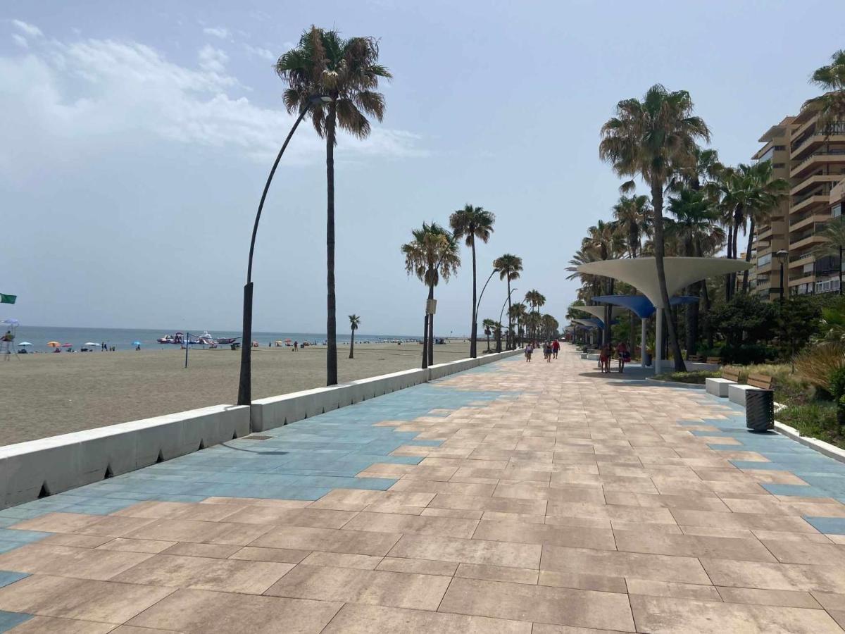 Victoria Home & Parking Estepona Exterior photo